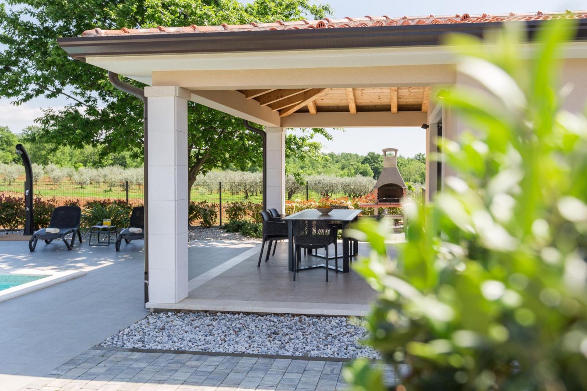 Ferienhaus Moderne Stefany Mit Pool Und Panoramablick *